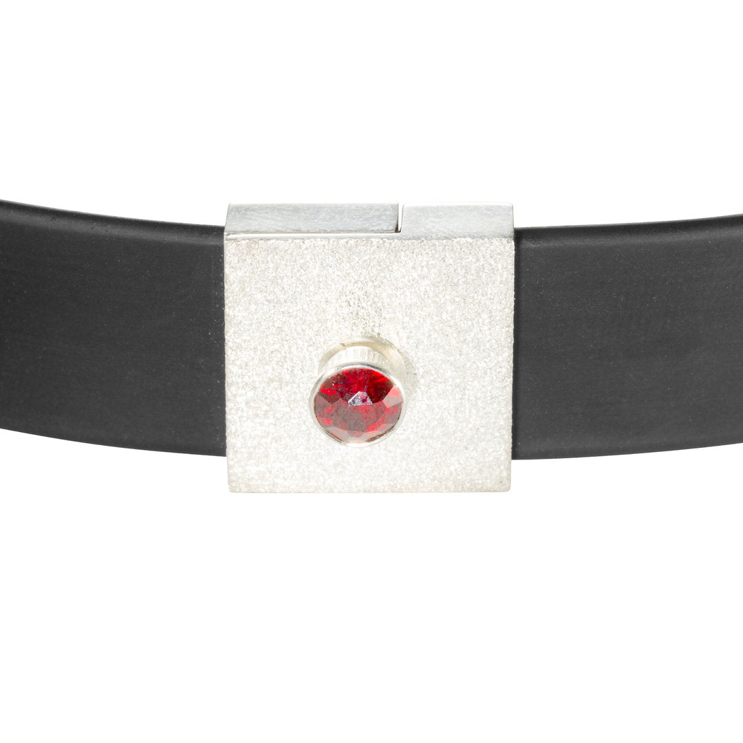 Handcrafted Submissive Collar Silver with Rubber Cord