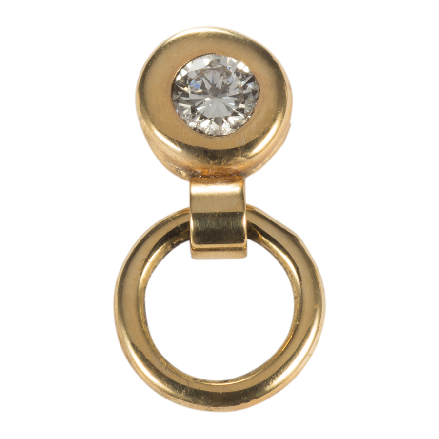 Piercing Clasp Brillant with Ring of O