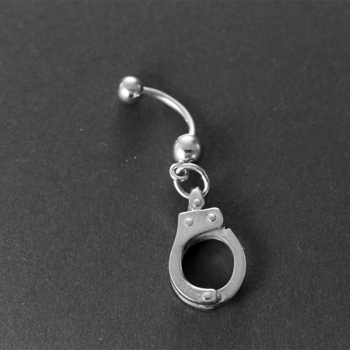 Piercing banana with handcuffs in silver