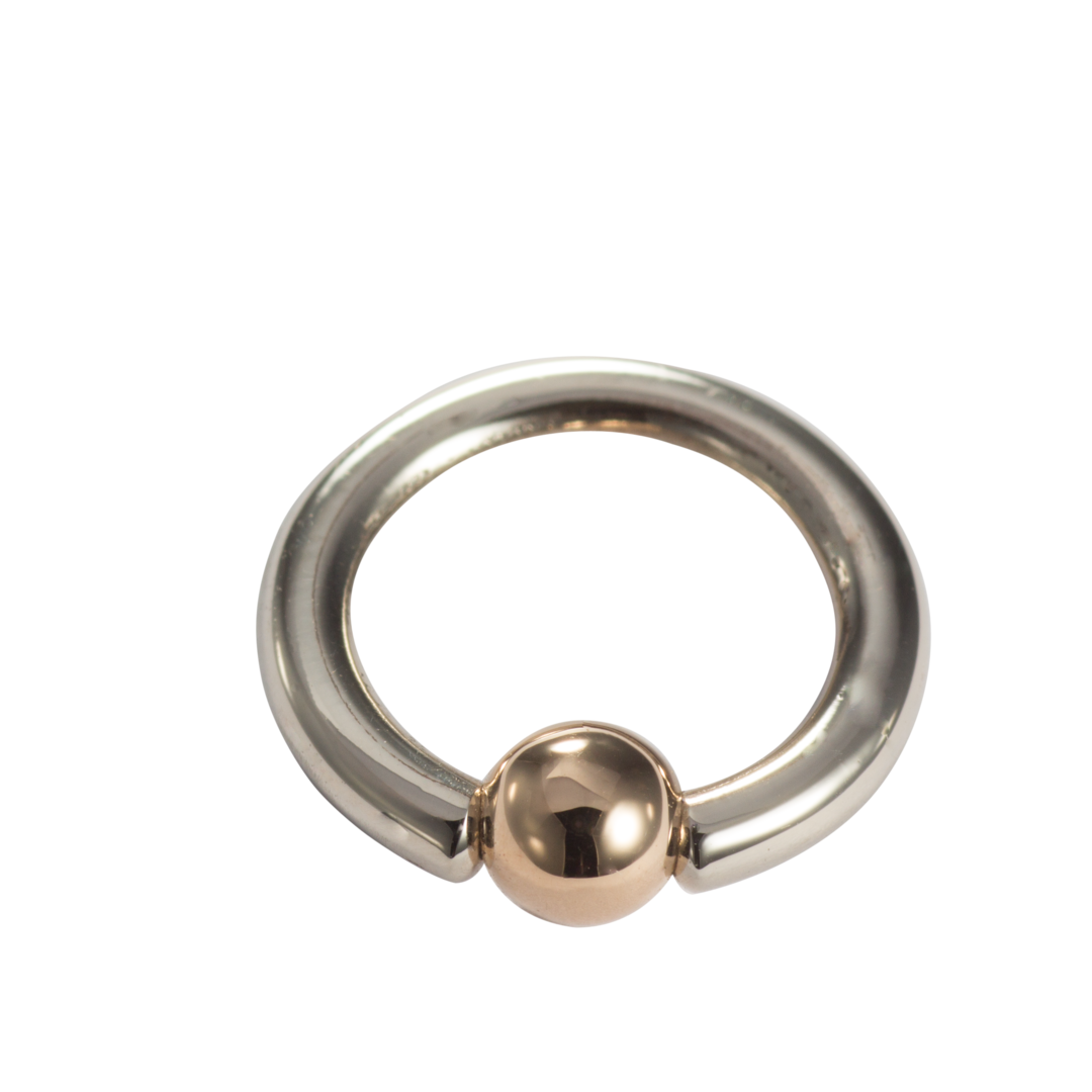 Captive Bead Ring / Ball Closure Ring in 18k Gold